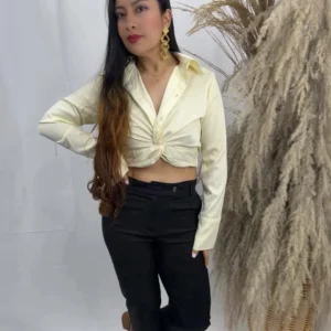 Blusa satin nudo