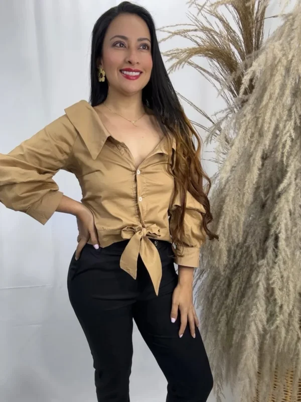 Camisa cuello bandeja